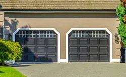 United Garage Doors Austin, TX 512-277-3921 United Garage Doors Austin, TX 512-277-3921